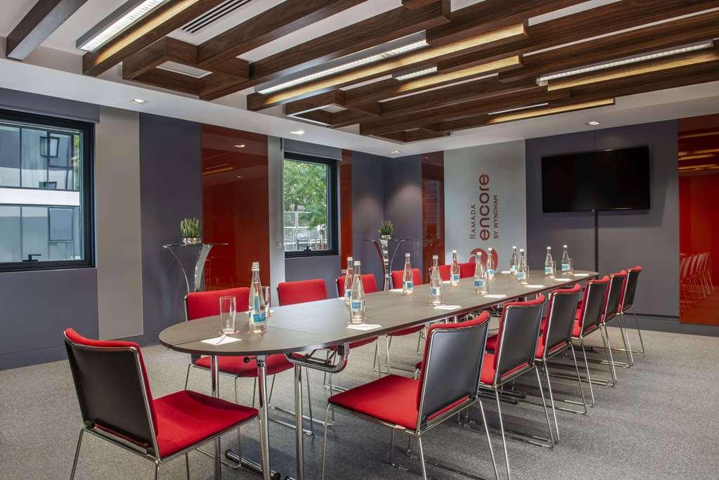 Ramada Encore Tiflis Facilidades foto