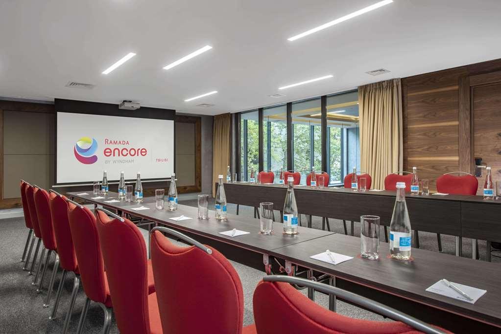 Ramada Encore Tiflis Facilidades foto